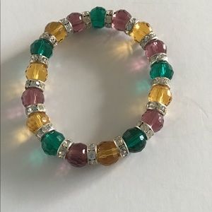 Glass bead bracelet
